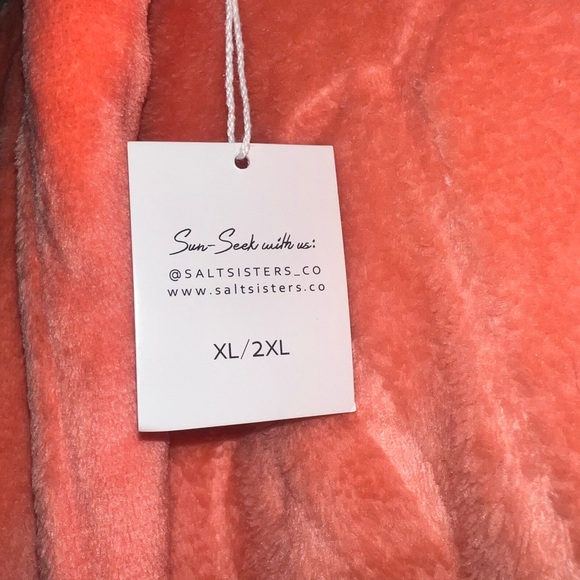 Beach Shell Robe - Picture 3 of 5